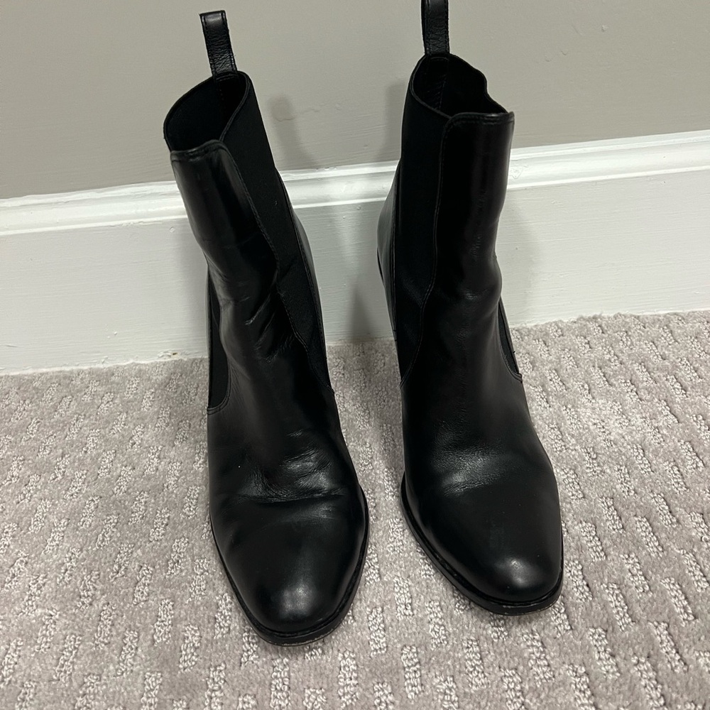 Via Spiga Elegant Black leather Ankle Boots